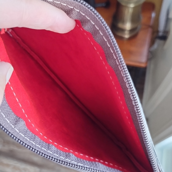 🎉Suede Zipper Pouch - Picture 3 of 5